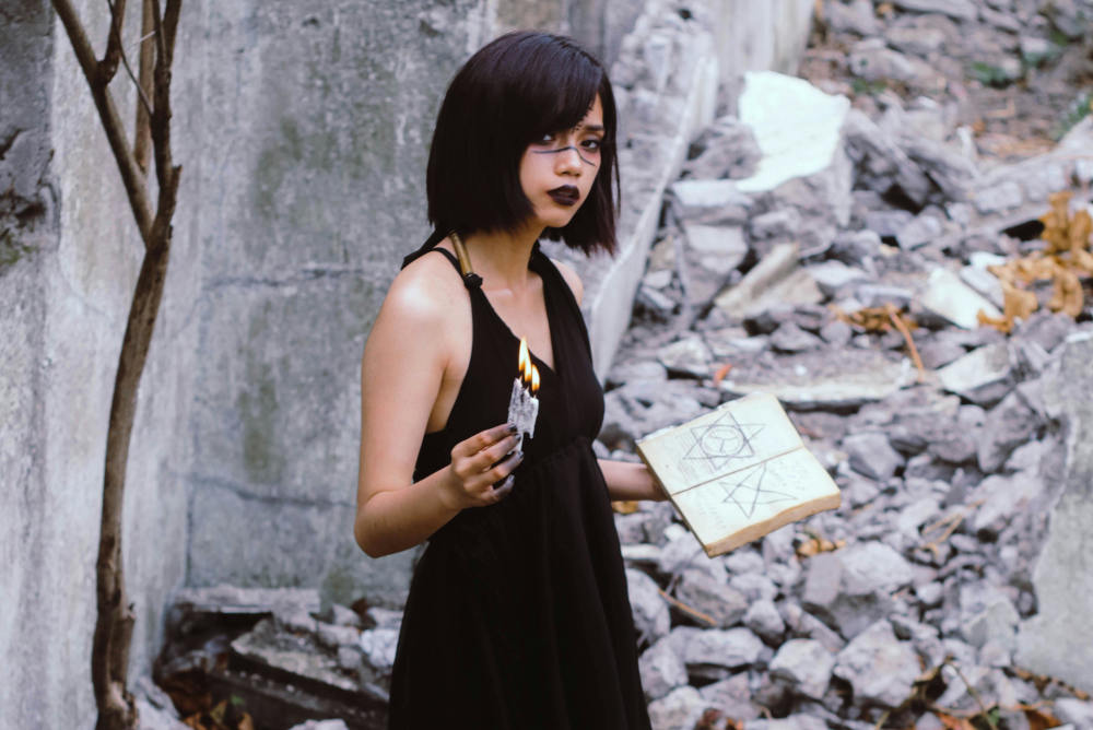 Witch Marks: Spiritual Signs You Were Born to Be a Witch